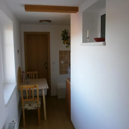 Hrabice Apartment *